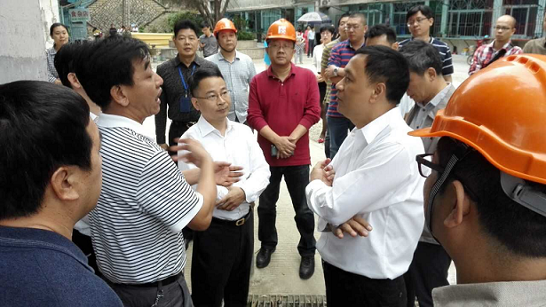 纵横集团承接市重点民生项目老旧小区管线缆化改造工程 获市领导高度重视
