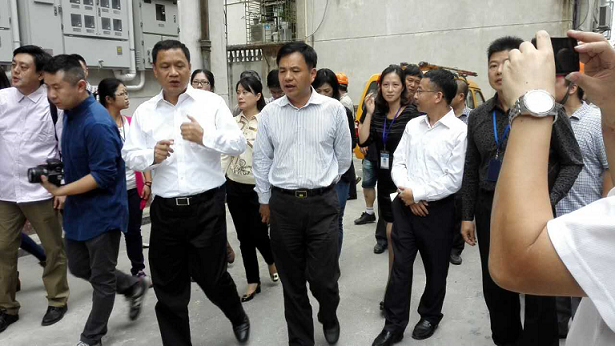 纵横集团承接市重点民生项目老旧小区管线缆化改造工程 获市领导高度重视